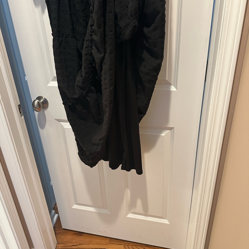 Versatile Black Maxi Dress with Short puffed sleeves - like new! - Picture 6 of 7